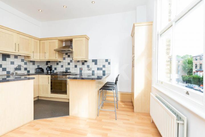 Bright and airy one bedroom property minutes to Tufnell park station  Tufnell Park Road, Tufnell Park 